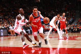 以及球迷的 以及球迷的